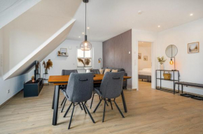Vista 6, neu, OG mit zwei Bädern und Balkon!